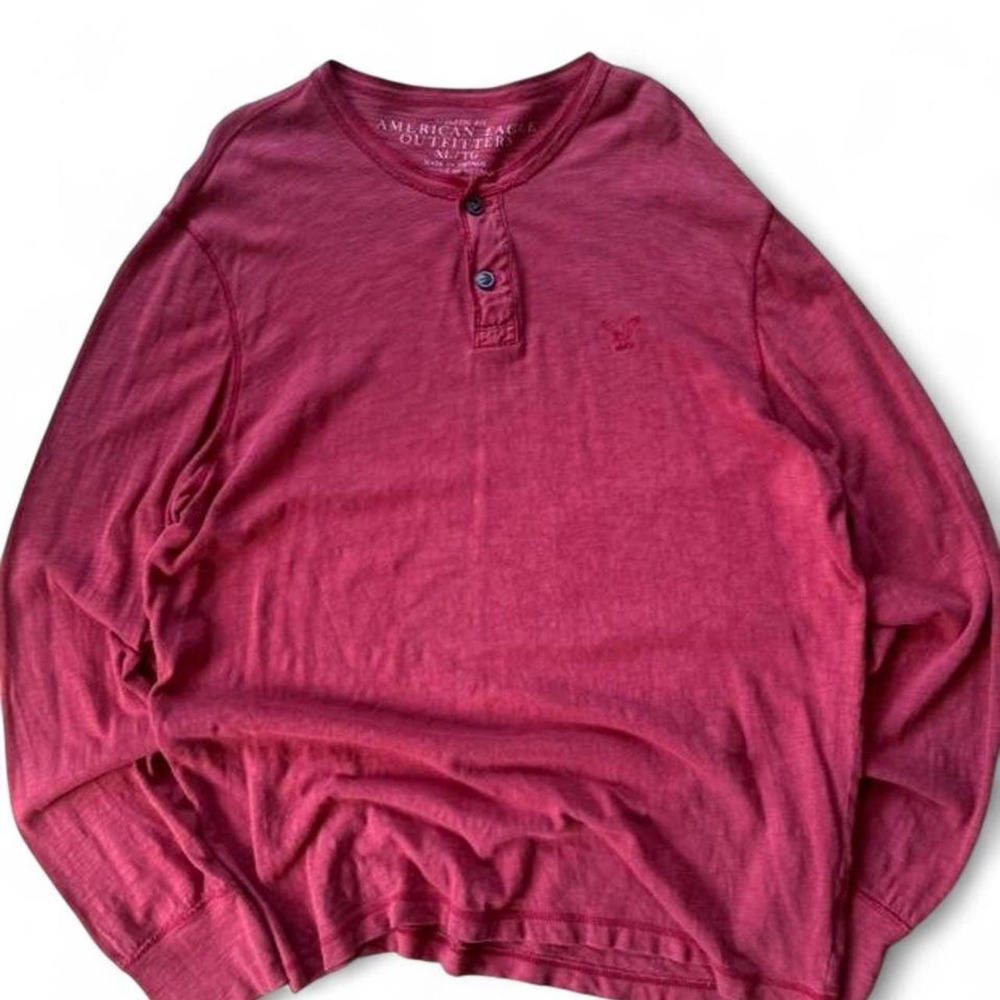 American Eagle Outfitters Athletic Fit Henley XL Red